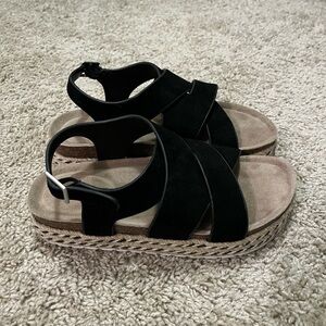Summer sandals